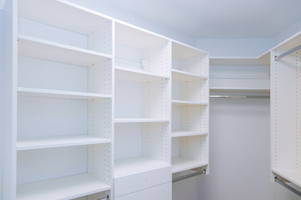 Cost of Shelf Mounting in Kenner