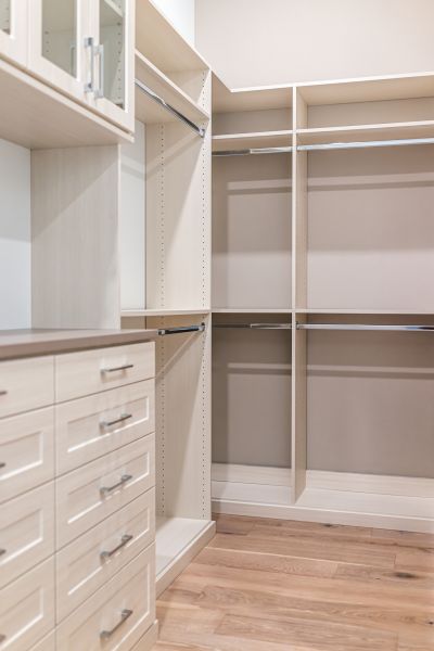 Closet Repair in Kenner